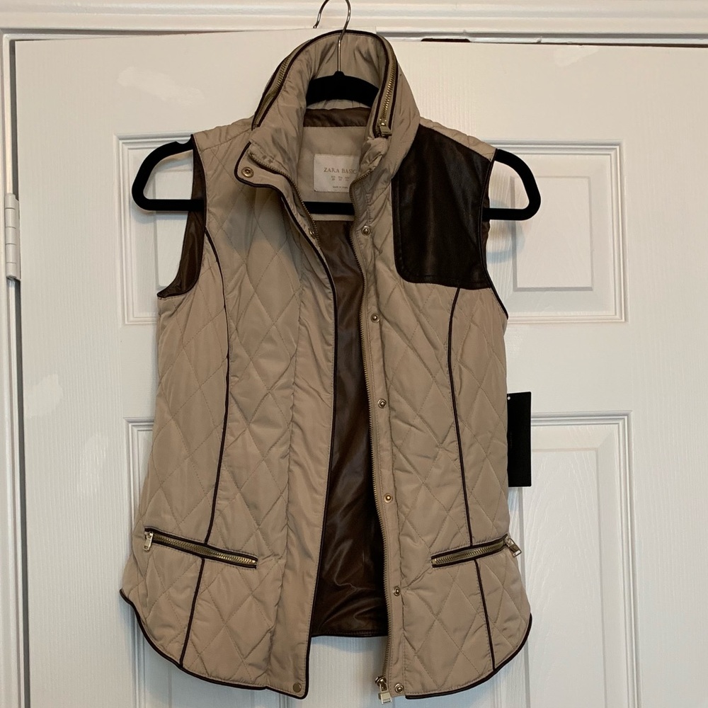 NWT Zara vest